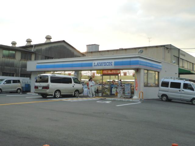 Convenience store. 280m until Lawson Fushimishin Horikawa store (convenience store)