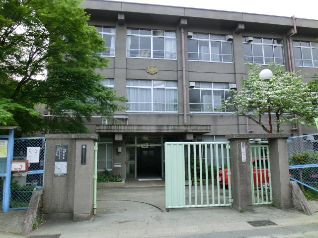 Primary school. Kyoto Municipal Momoyama Elementary School