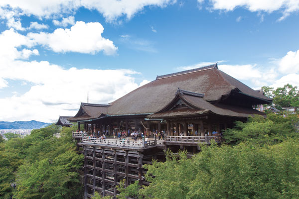 Surrounding environment. Kiyomizu Temple (13-minute walk ・ About 1010m)
