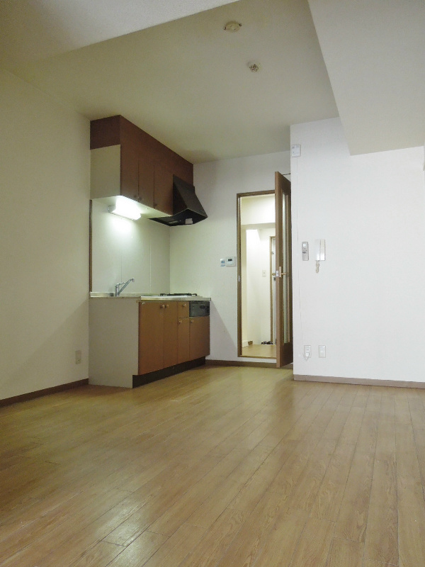 Living and room. If Kyoto rent "House Quest" ☆