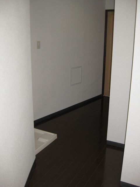 Other room space. Also published in the website "Kyoto rental House Network"