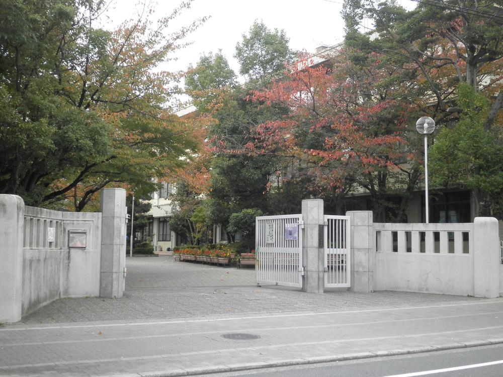 Junior high school. 951m to Kyoto Municipal Kitano Junior High School