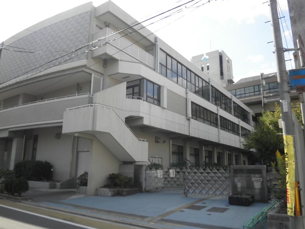 Primary school. 274m to Kyoto Municipal Nishijin Central Elementary School