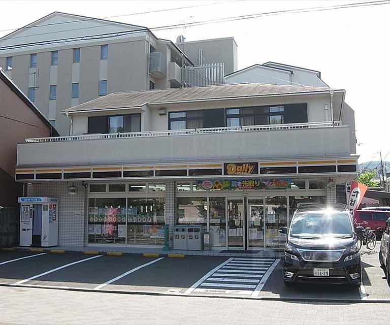 Convenience store. 309m until the Daily Yamazaki Horikawa Imamiya store (convenience store)