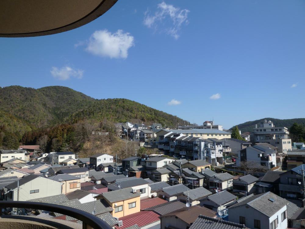 View photos from the dwelling unit. View from local (March 2013) Shooting