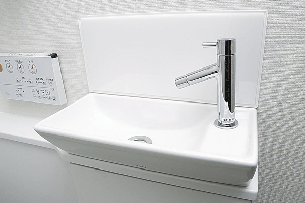 Toilet.  [Hand wash counter] A smart design, Hand wash counters are provided to enhance the interior of the toilet space (same specifications)
