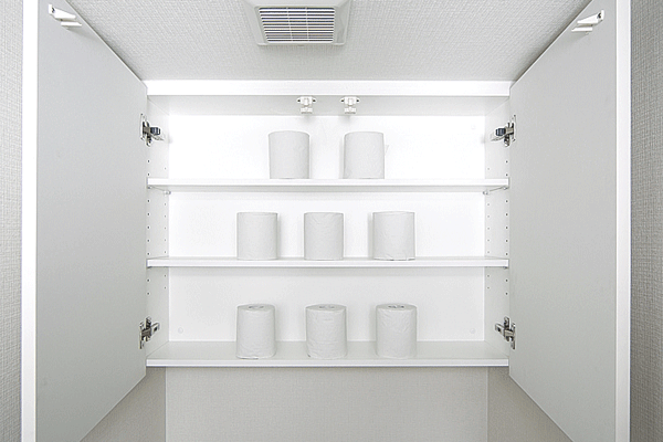 Toilet.  [Toilet hanging cupboard] Toilet paper stock Ya, Of hanging cupboard with a convenient seismic latch is provided to organize, such as sanitary supplies (same specifications)