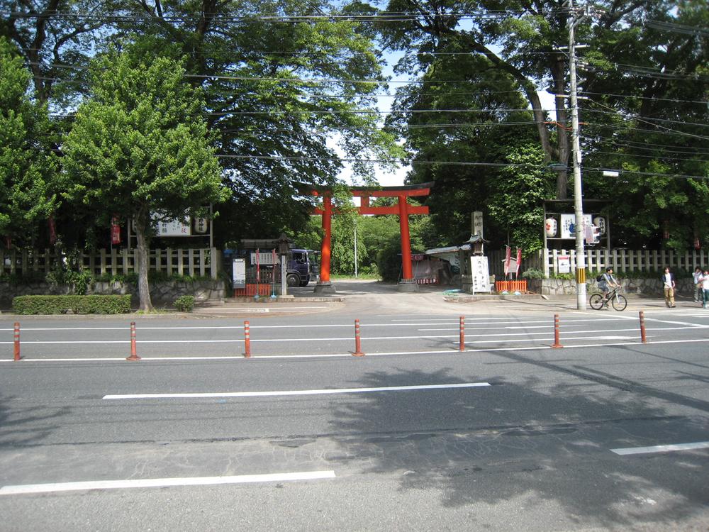 Other. Hirano Shrine 14 mins