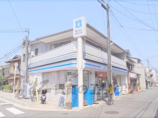 Convenience store. 200m to Lawson Murasakinominamifunaoka the town store (convenience store)