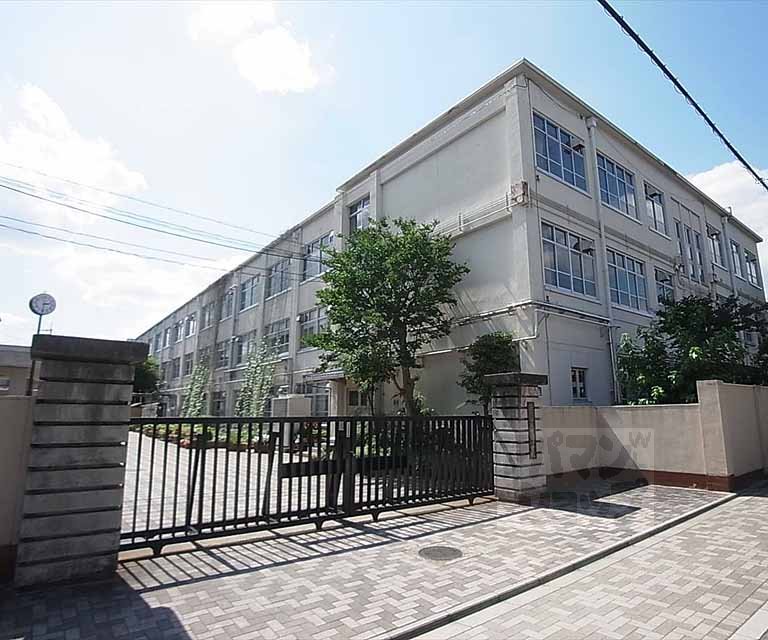 Primary school. Shimei up to elementary school (elementary school) 550m