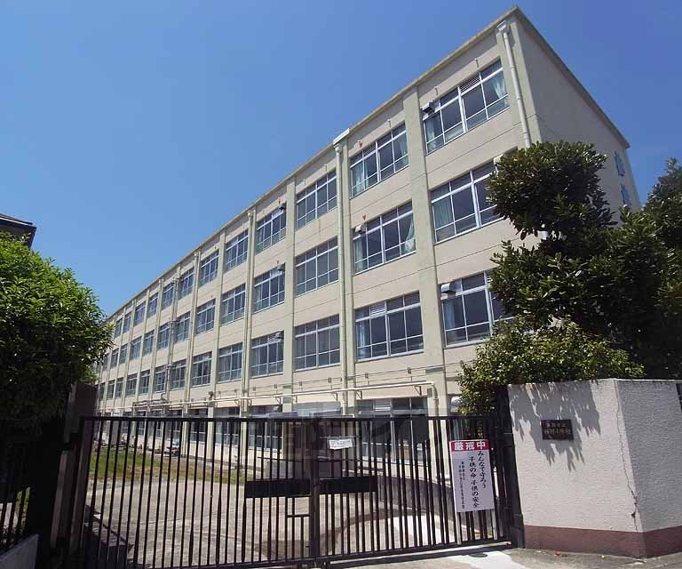 Primary school. Kukino up to elementary school (Kamigamomeotoiwa Town) (Elementary School) 500m