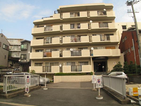 Local appearance photo