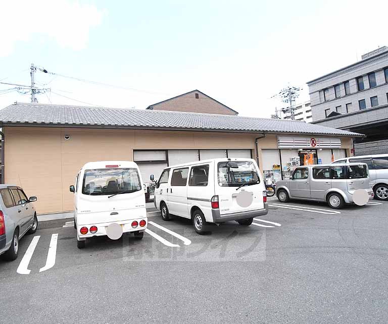 Convenience store. 50m to Circle K Nishikujo Minamida the town store (convenience store)