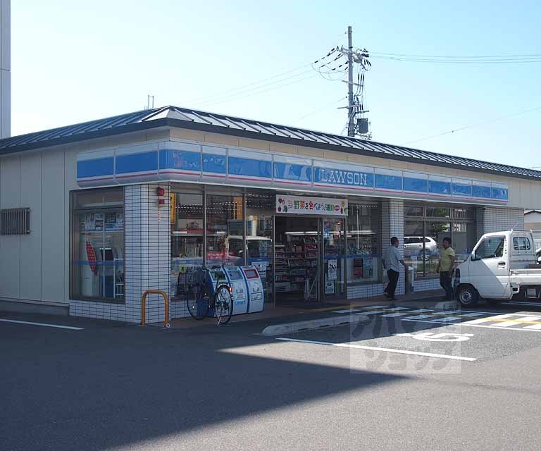 Convenience store. 312m until Lawson Kisshoin'nishinochaya store (convenience store)