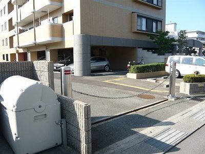 Parking lot. It is with robot gate
