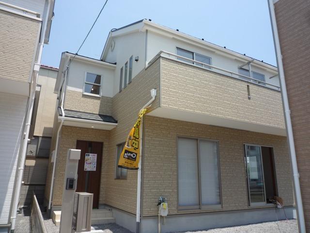 Same specifications photos (appearance). Same specifications photos (appearance) scheduled for completion in January