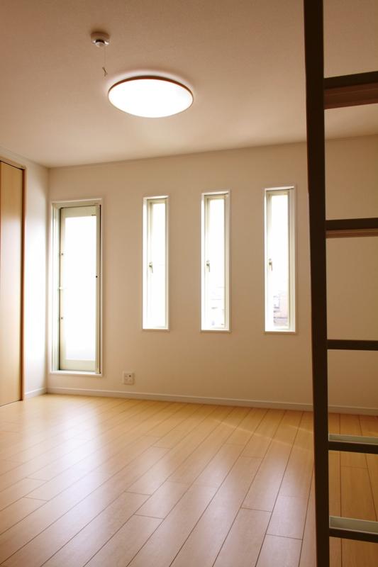 Non-living room. The main bedroom is located on the south side, Good per yang (October 1, 2012 shooting)
