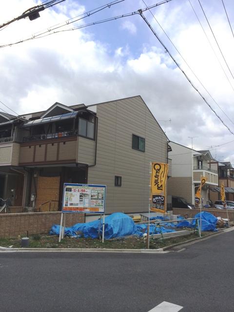 Other local. December 2013 shooting Convenient to parking because before there is also a road width member corner lot