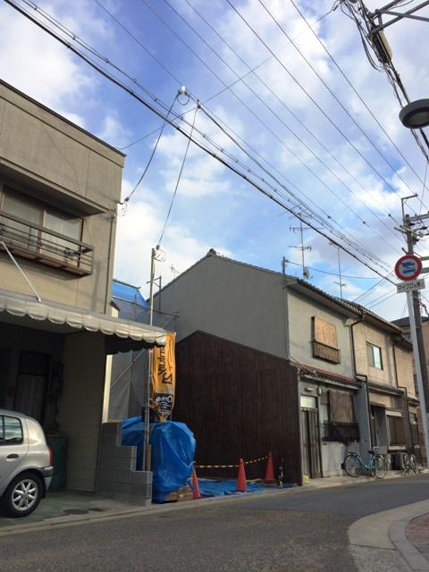 Local photos, including front road. Local (12 May 2013) Shooting