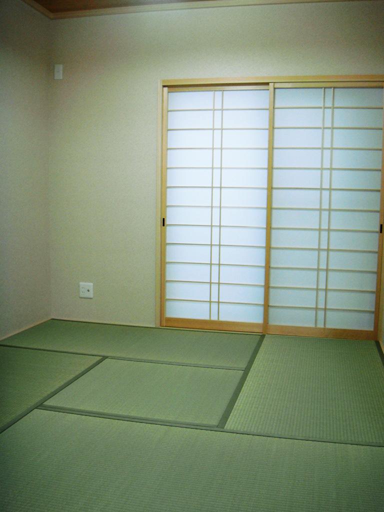 Other introspection. Japanese-style room (construction cases)