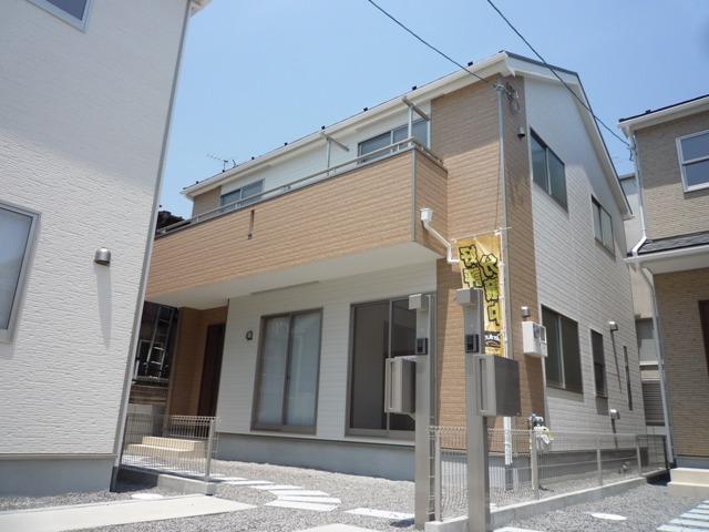 Same specifications photos (appearance). Same specifications photos (appearance) scheduled for completion in January