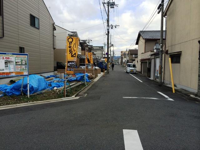 Local photos, including front road. Local (12 May 2013) Shooting 13 Gochi before