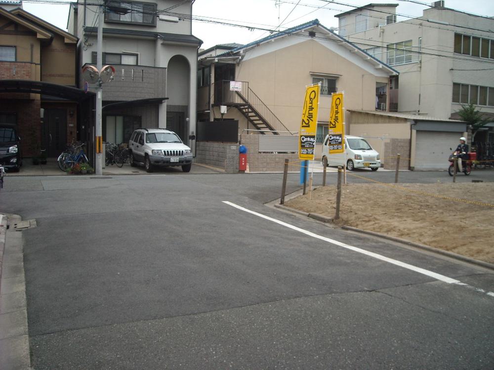 Local appearance photo. Local shooting