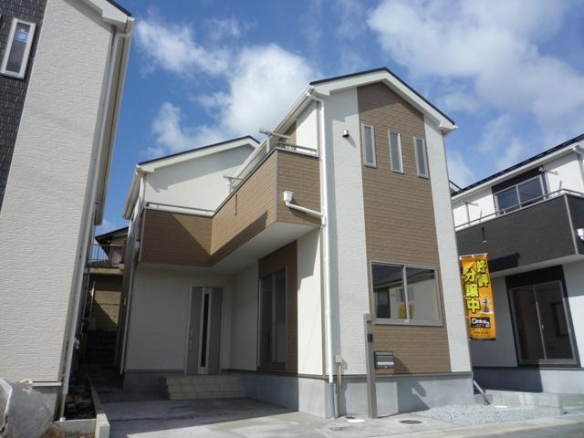 Same specifications photos (appearance). Same specifications appearance