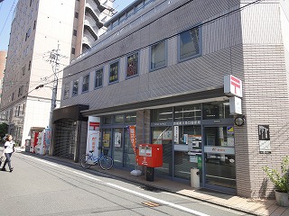 post office. 278m to Kyoto Station Hachijyoguchi post office (post office)