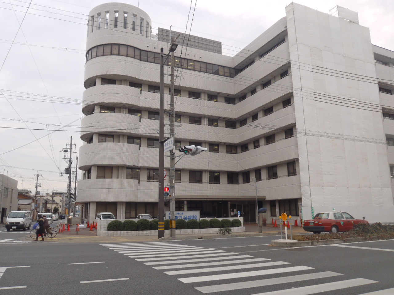 Hospital. Kyoto Kujo 600m to the hospital (hospital)