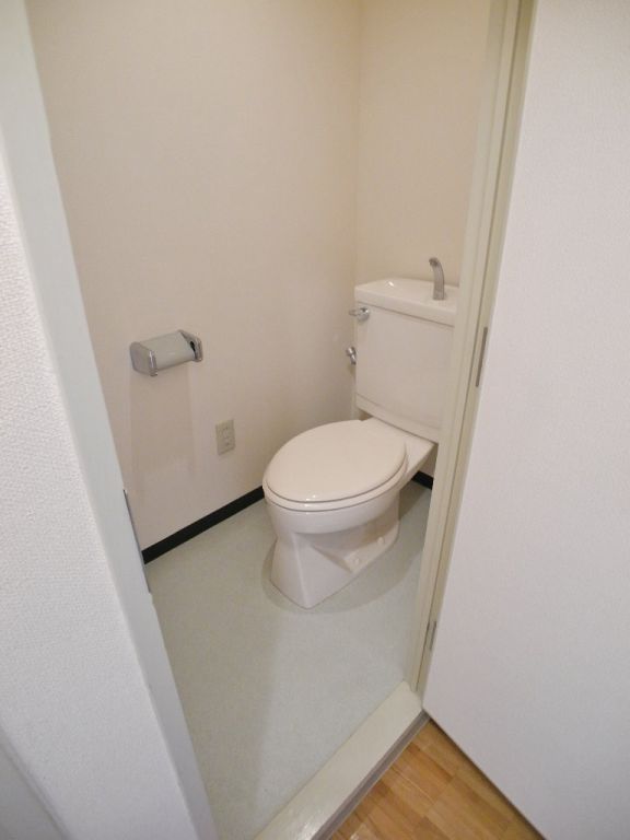 Toilet. Looking for the ideal of rooms ・  ・  ・ Until the House Network ☆