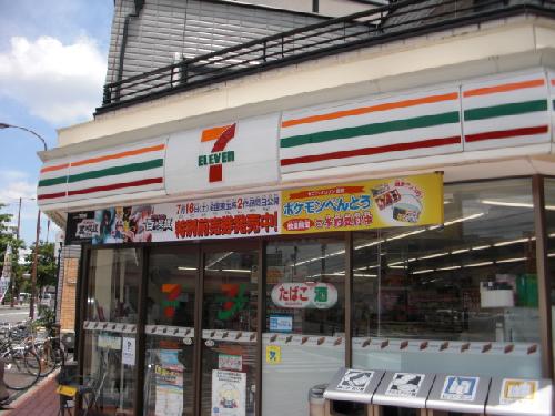 Convenience store. Seven-Eleven Kyoto Senbon Sanjo store up (convenience store) 220m