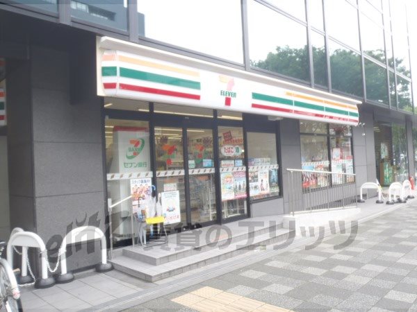 Convenience store. Seven-Eleven Karasuma Oike store up (convenience store) 190m