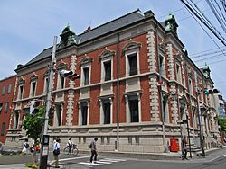 post office. Chukyoyubinkyoku until the (post office) 151m