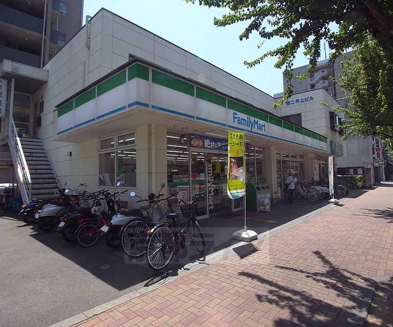 Convenience store. FamilyMart Nishioji Saiin store up (convenience store) 137m