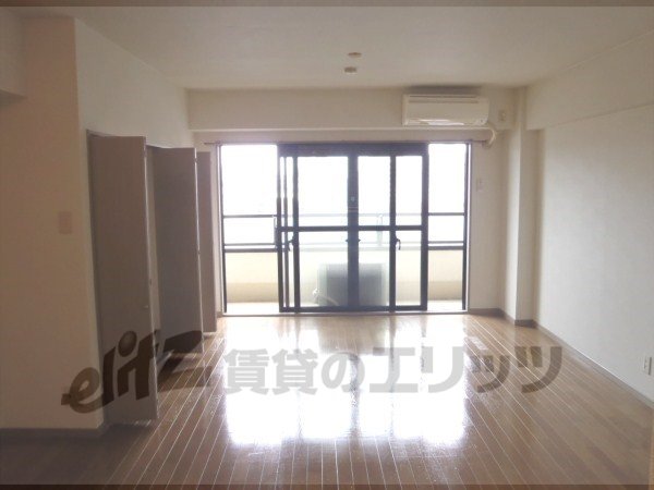 Living and room. It is a photograph of the 702 in Room.