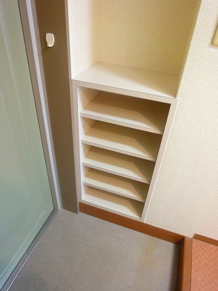 Other Equipment. The entrance there is a shoe box ( ※ The same type by the room)