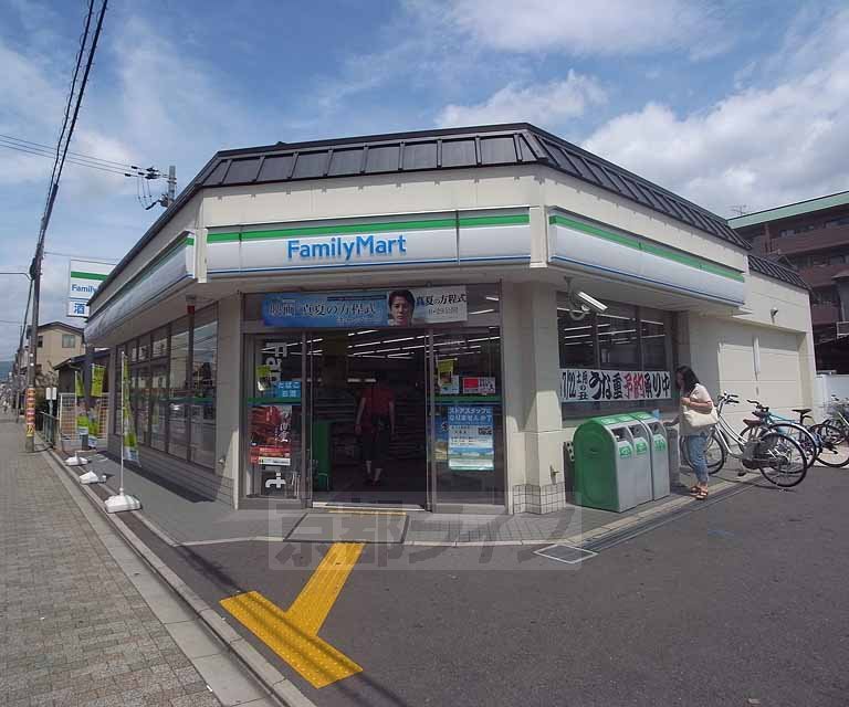 Convenience store. FamilyMart Sai Taishi road shop until (convenience store) 180m