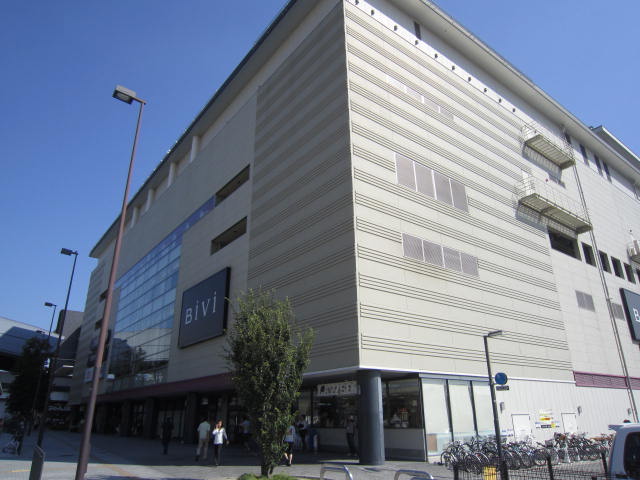 Shopping centre. BiVi Nijo until the (shopping center) 820m