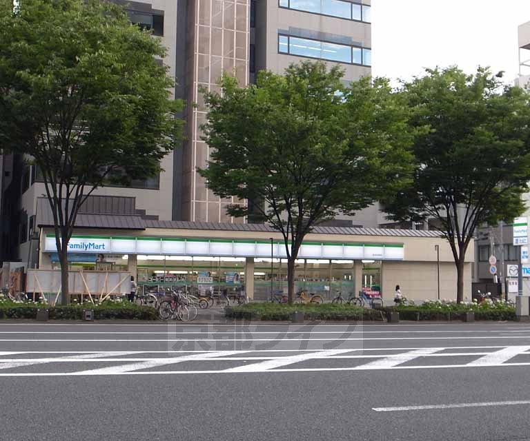 Convenience store. 120m to FamilyMart Oike Nishinotoin store (convenience store)