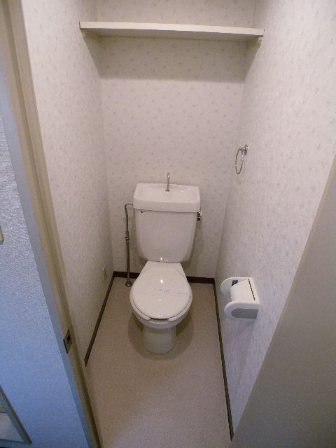 Toilet. Until the House network if the "Kyoto of the rent." ☆