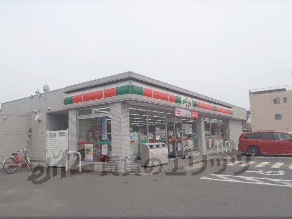 Convenience store. Thanks Katsuratokudaiji store up (convenience store) 650m