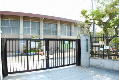 Primary school. Katsura 357m up to elementary school (elementary school)
