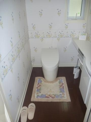 Toilet. Toilets are located in two places in the first and second floors