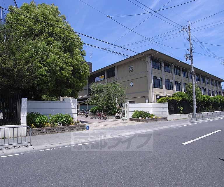 Junior high school. Matsuo 590m until junior high school (junior high school)