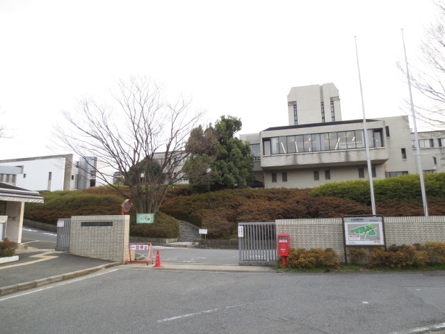 University ・ Junior college. Public university corporation Kyoto City University of Arts (University of ・ 560m up to junior college)