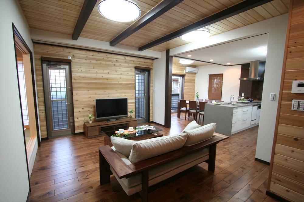 Living. Example of construction Rich natural wood interior 1