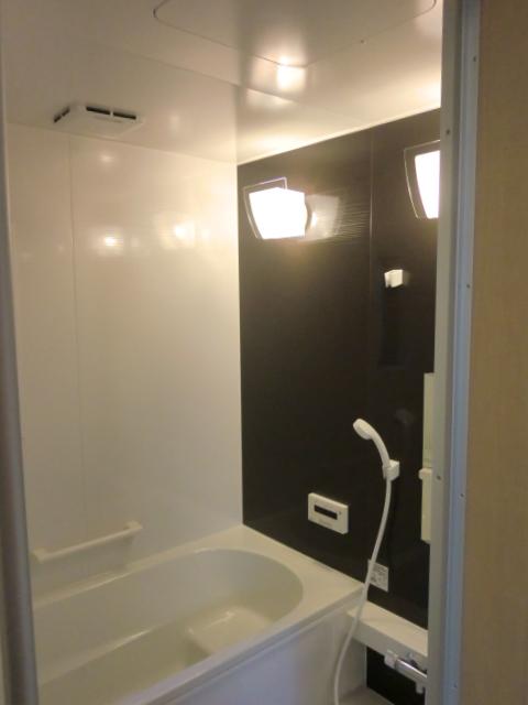 Bathroom. No. 3 place Bathroom 1 pyeong size. Adopt a sitting bathtub that can sitz bath (also you can choose different type). 