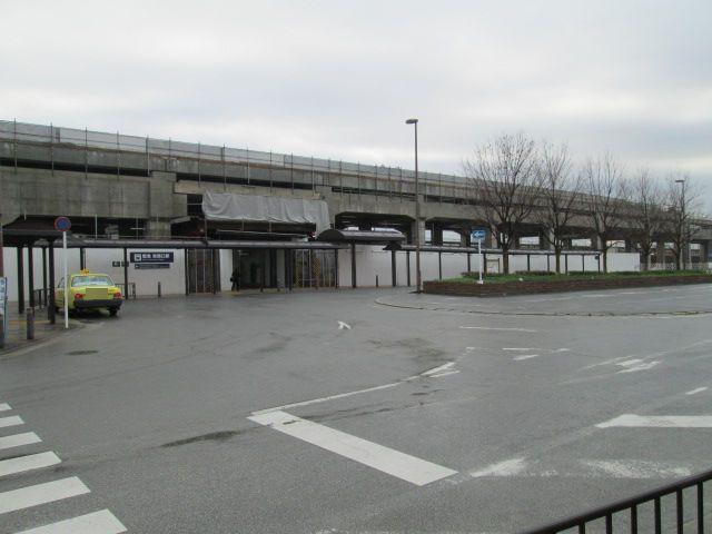 station. Hankyu Lok until the west entrance 960m