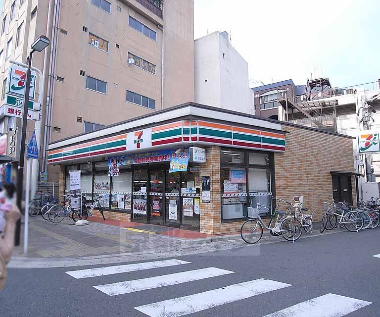 Other. Seven-Eleven Kyoto Katsura Station East store up to (other) 270m